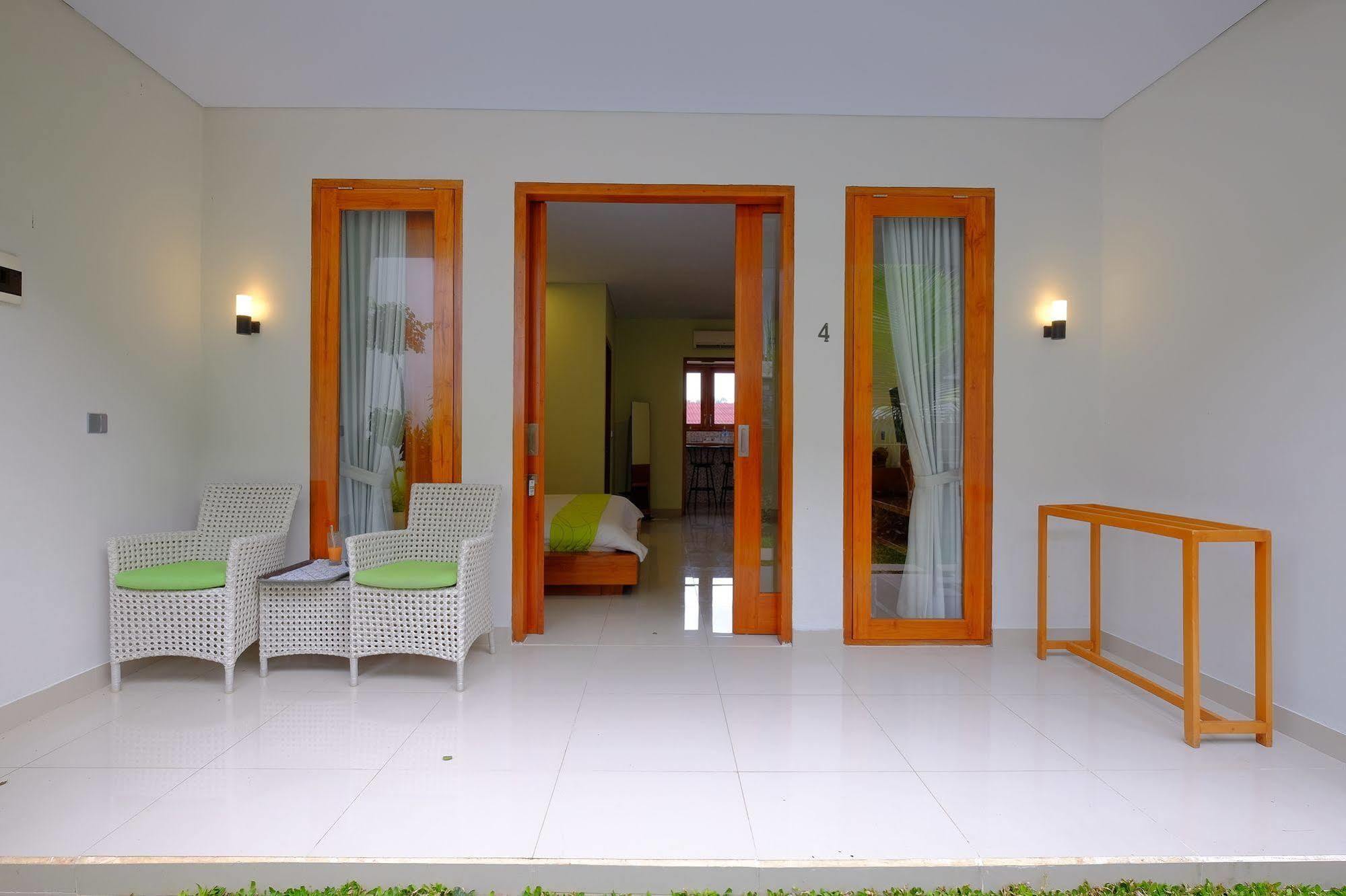 Villa Mata'Ano Mangsit Exterior photo
